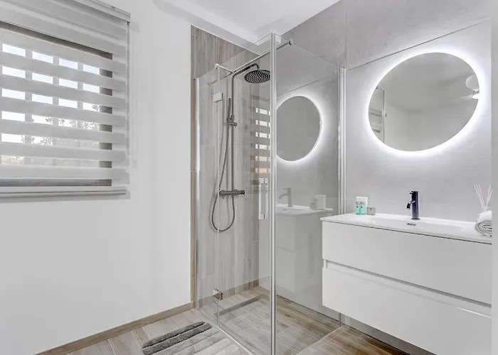 Calma Paraiso Jacuzzi Sea View Вилла Плайя-Параисо